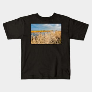 View over the River Yare in Acle on the Norfolk Broads Kids T-Shirt